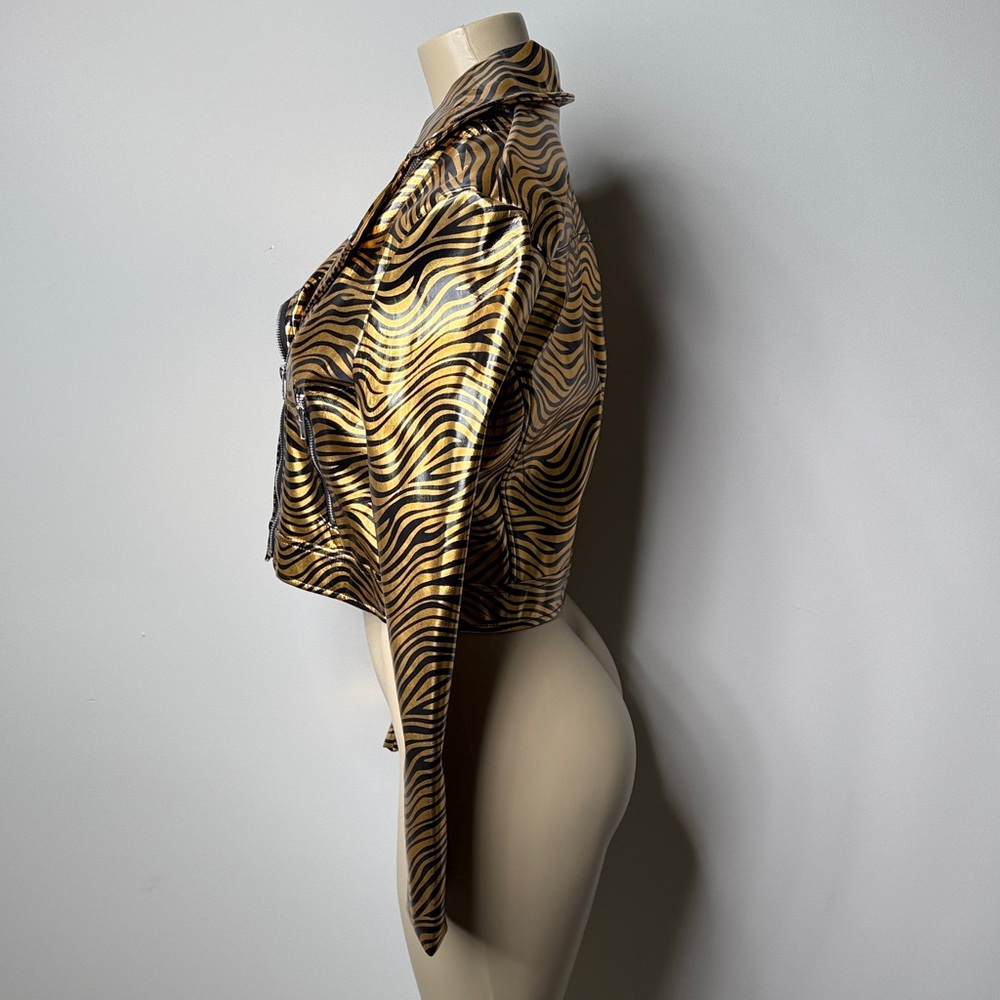AKIRA Gold and Black Zebra-Print Cropped Moto Jacket - Picture 3 of 7